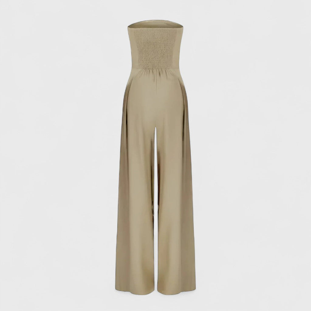 Lucy - Viral och Smickrande Klänning