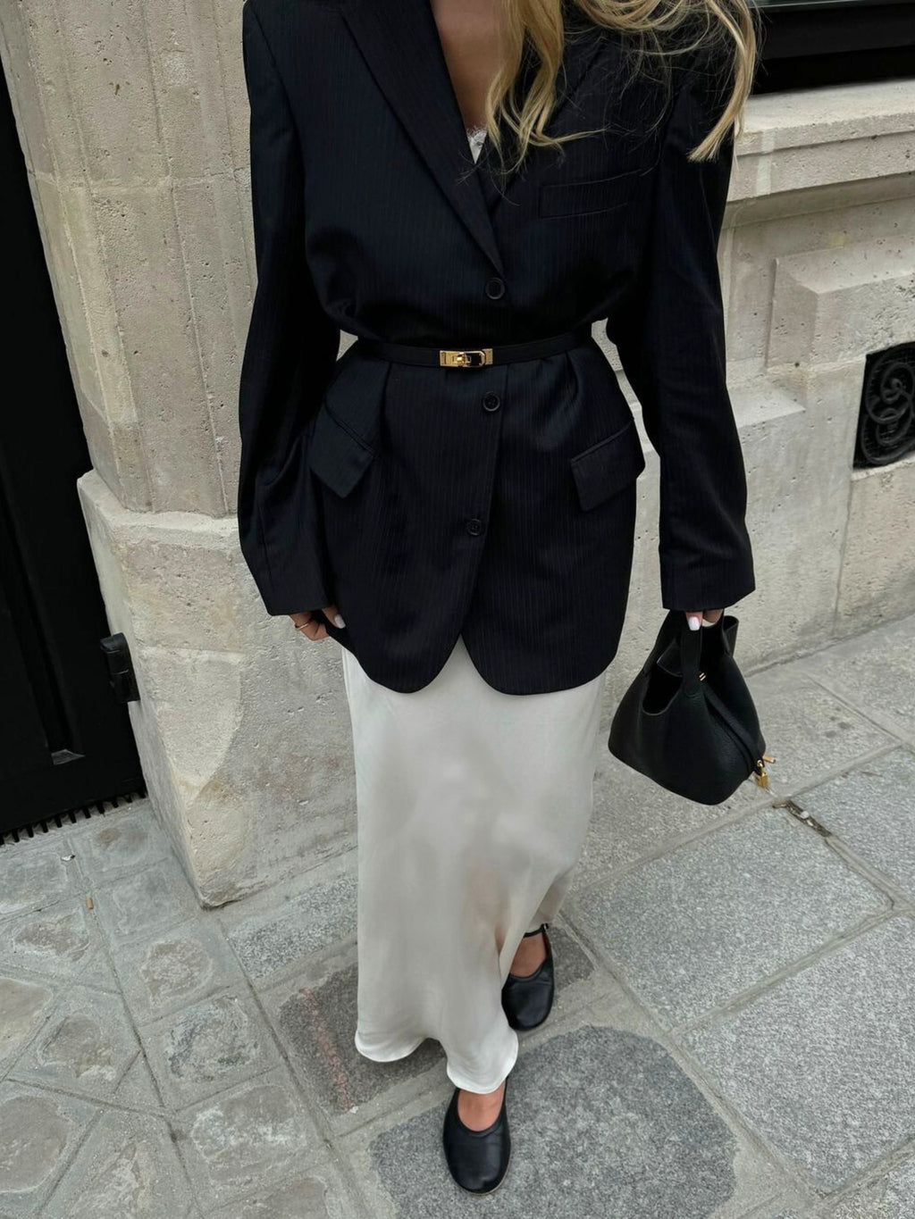 Glaiza | Elegant Gold-Lock Bucketväska