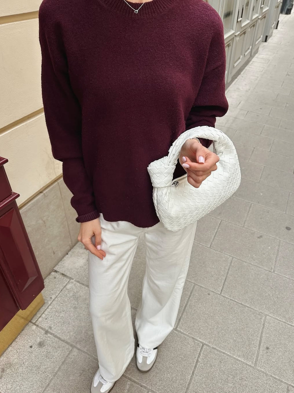 Sienna | Liten Väska med Flätat Handtag