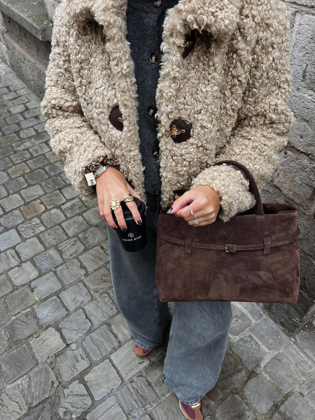 Rebecca | Axelväska i Lyxigt Mocka