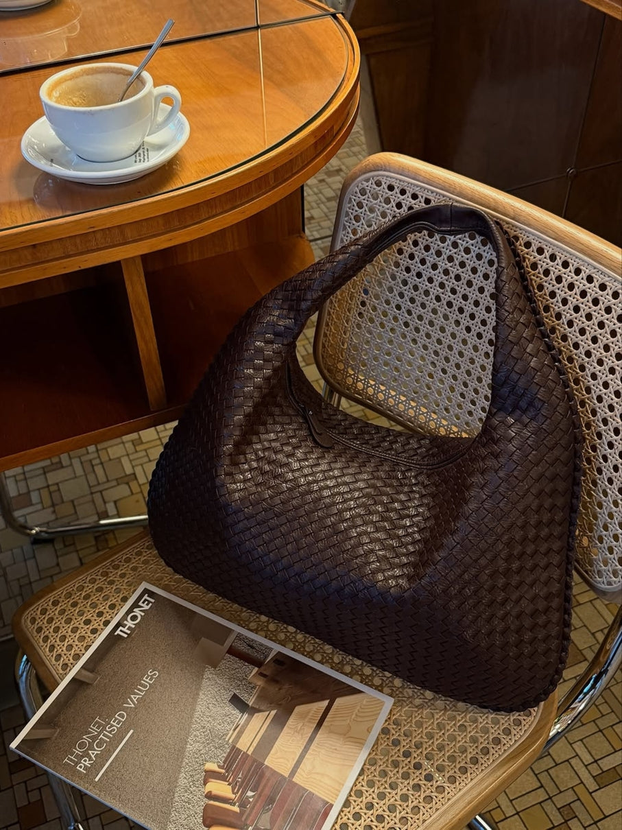 Harper | Modern och Rymlig Tote-väska