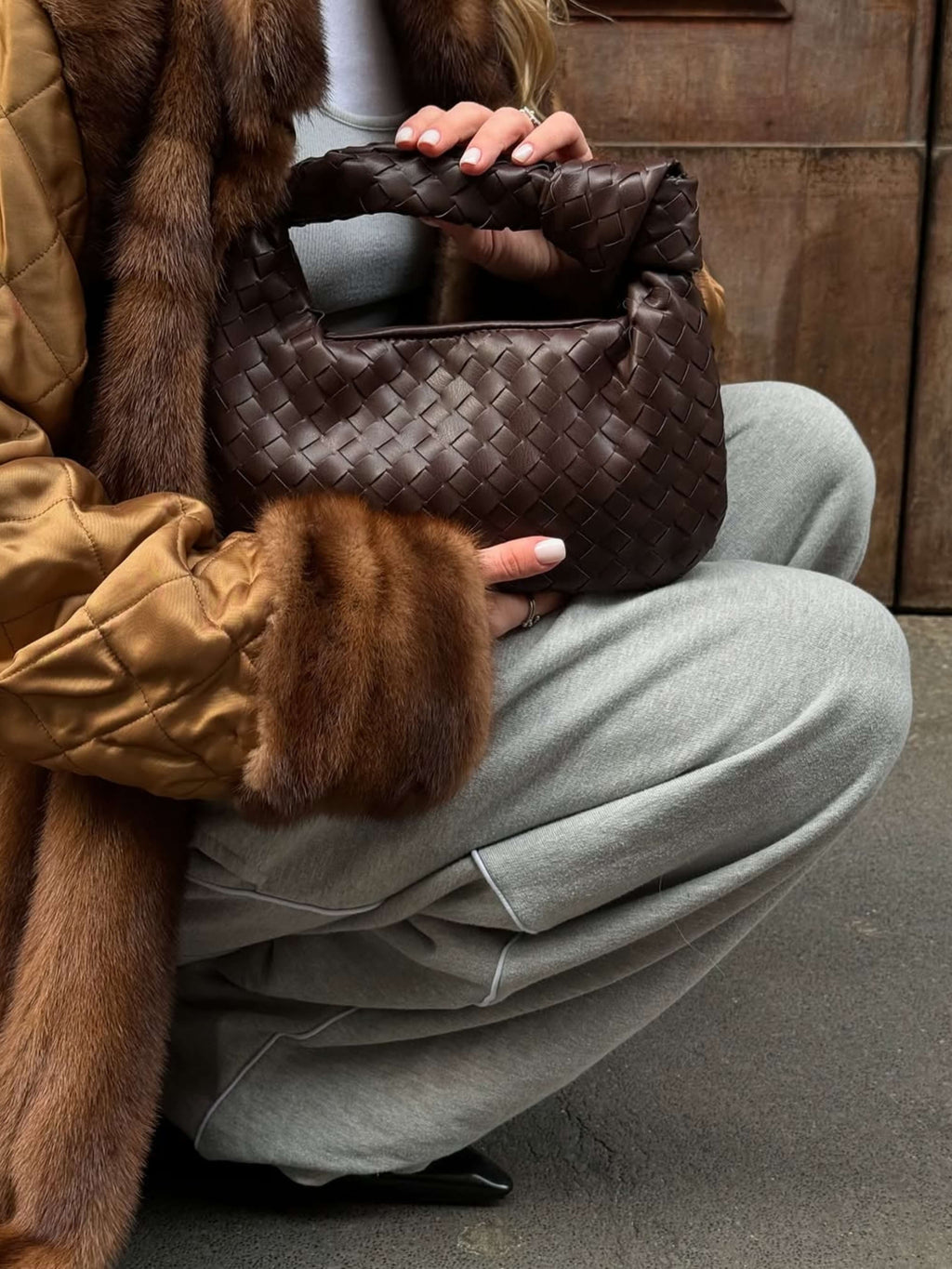 Sienna | Liten Väska med Flätat Handtag