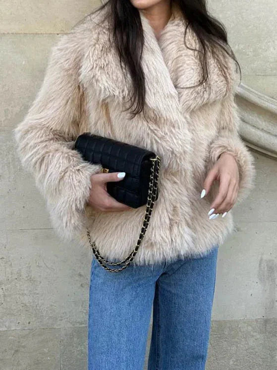 Arloa Cropped jacka av imitationpäls