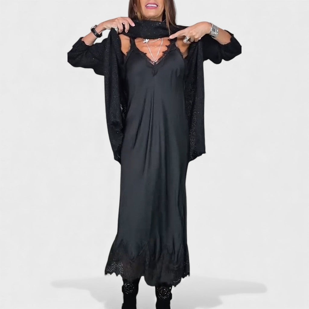 Laluna - Elegant och stilfull dräkt