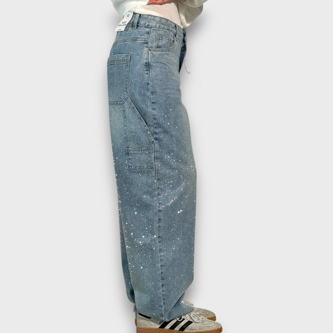 Nolene – Jeans med glittrande finish och urban karaktär